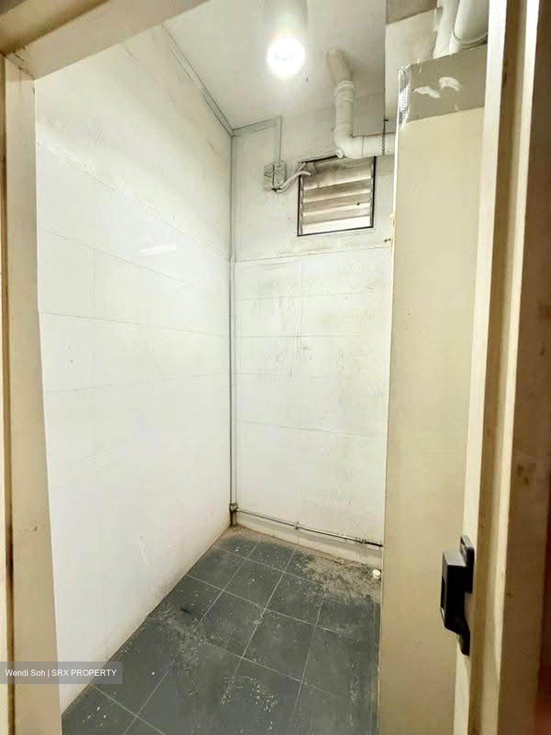 Hougang Avenue 1 (D19), Shop House #632340271